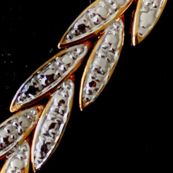 Beautiful Diamond like bracelet earrings set 8” L Gold Silver - Picture 8 of 17